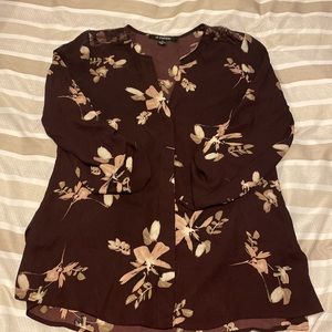 Women’s Blouse Le Chateau Size Small